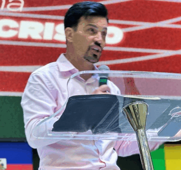 Pastor é investigado por esquema de cirurgias no SUS com uso indevido de imagens e pedidos de doações