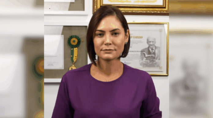 Michelle Bolsonaro diz acreditar na conversão de Alexandre de Moraes: “Nosso irmão em Cristo”