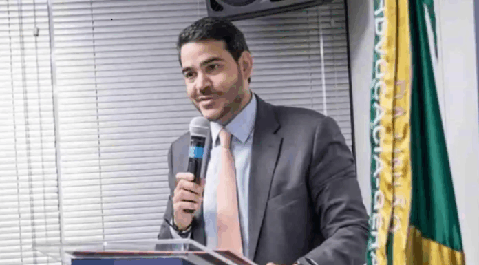 Indicado ao STF, Jorge Messias destaca fé evangélica e defende Estado laico em sabatina
