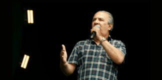 Malafaia muda o tom e sai em defesa de Flávio Bolsonaro após crise envolvendo filme sobre Jair Bolsonaro