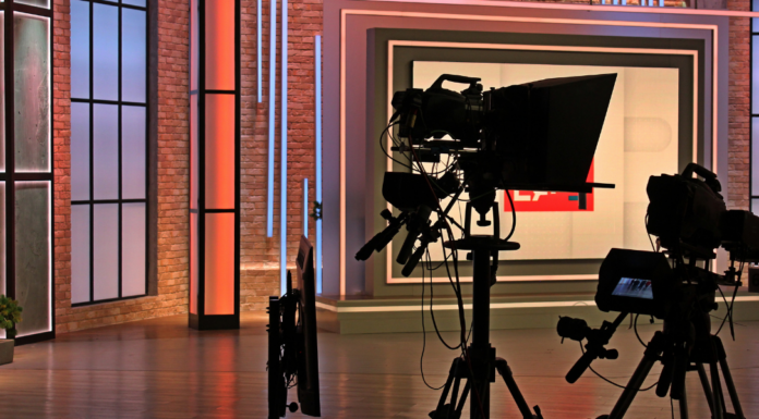 Justiça do Trabalho reconhece vínculo empregatício de pastor que atuava como técnico em estúdio de igreja em Belo Horizonte