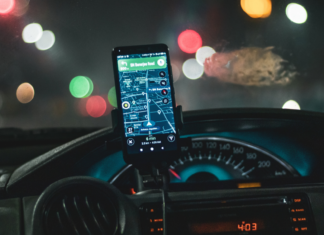 Justiça da Paraíba condena Uber a indenizar líder religiosa após cancelamento de corrida por intolerância