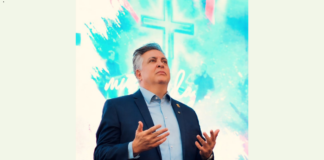 Prefeito de BH flexibiliza regra para eventos e reforça aproximação com público evangélico
