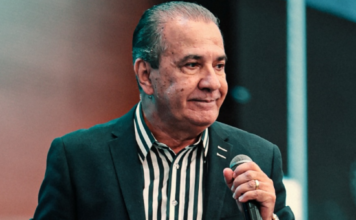 Silas Malafaia critica Bolsa Família, STF e modelo de trabalho em culto com políticos no Rio