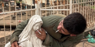 Nova foto de soldado israelense com estátua de Maria gera indignação e amplia tensão religiosa no Líbano